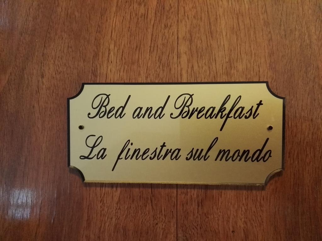 רומא La Finestra Sul Mondo B&B מראה חיצוני תמונה